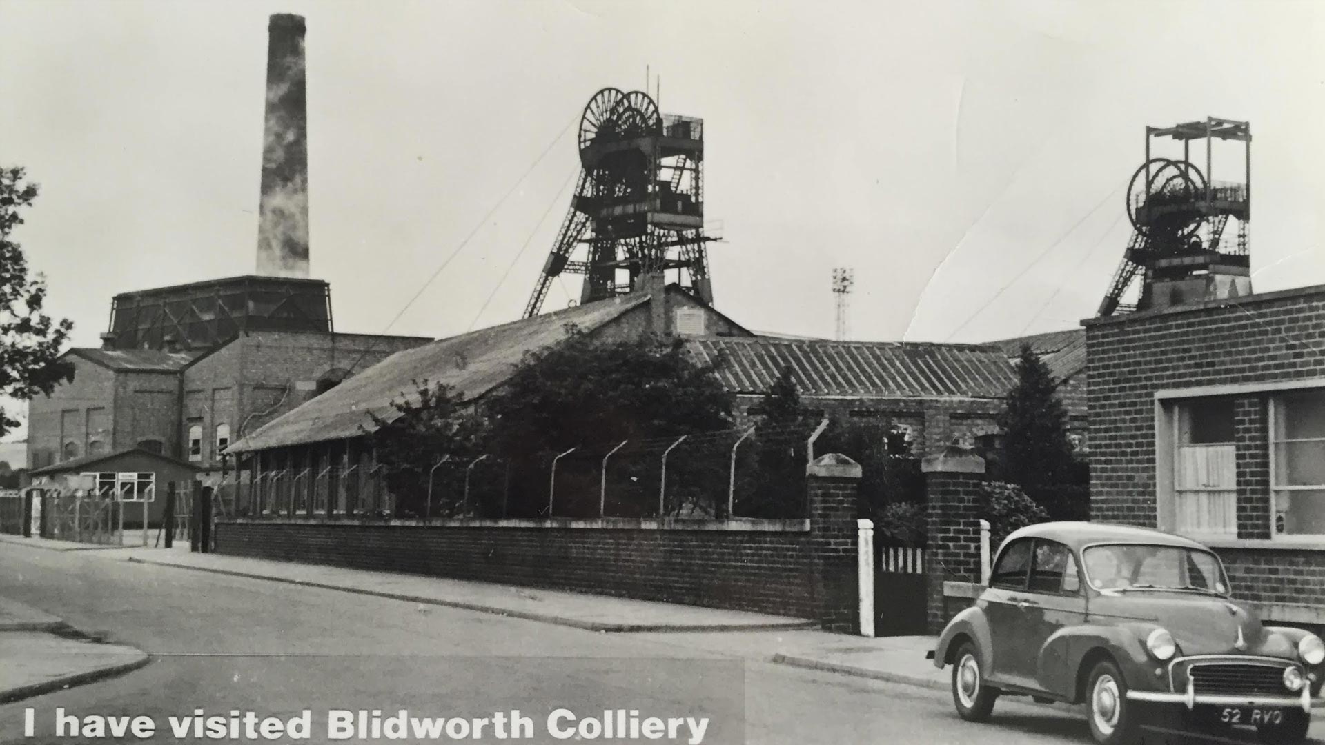 Postcard depicting Blidworth Colliery during the 1960s